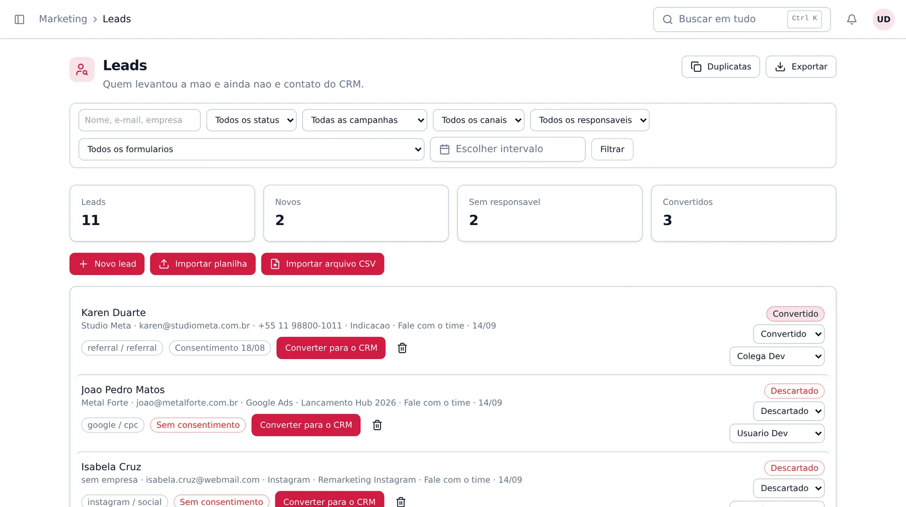 Lista de leads do Marketing Core com origem, consentimento e botão para converter no CRM
